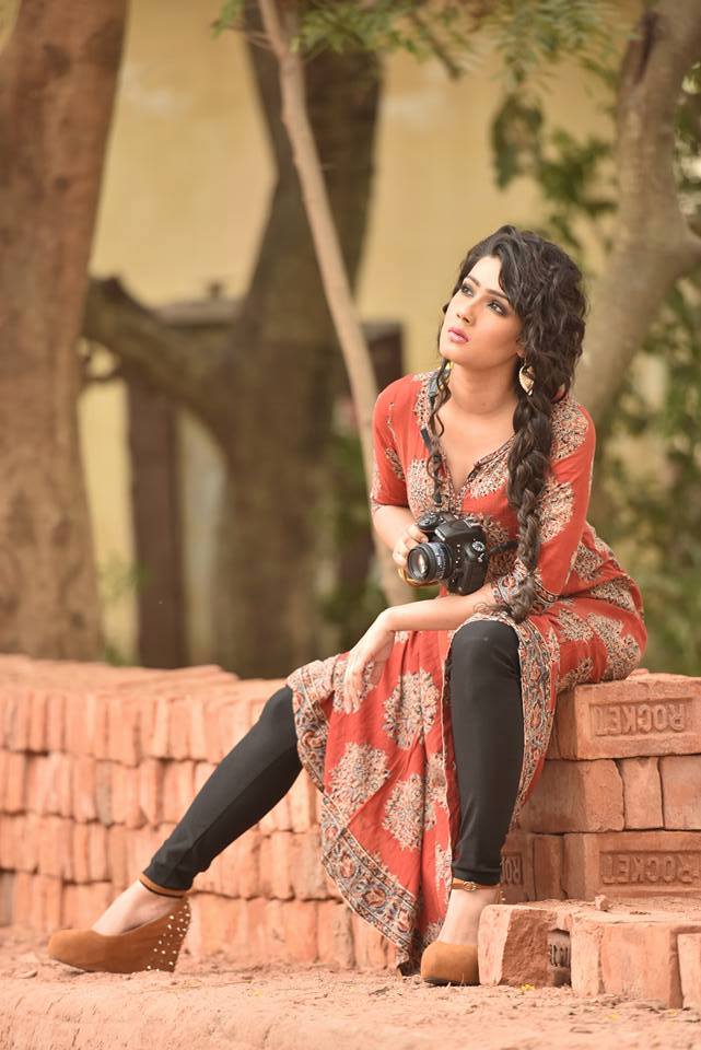 Mahiya Mahi